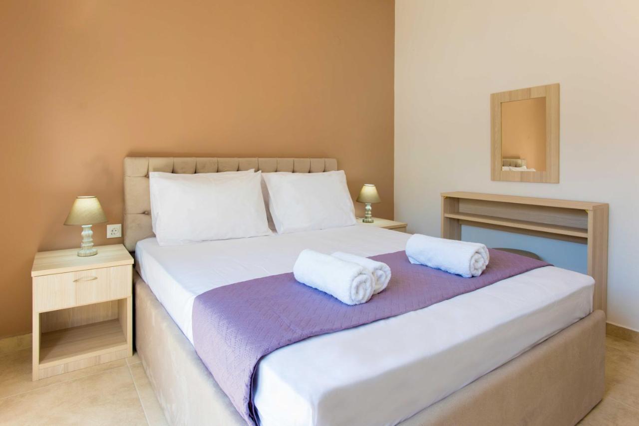 Comfy Central 1 Bedroom Apt With Terrace And View كاندية المظهر الخارجي الصورة